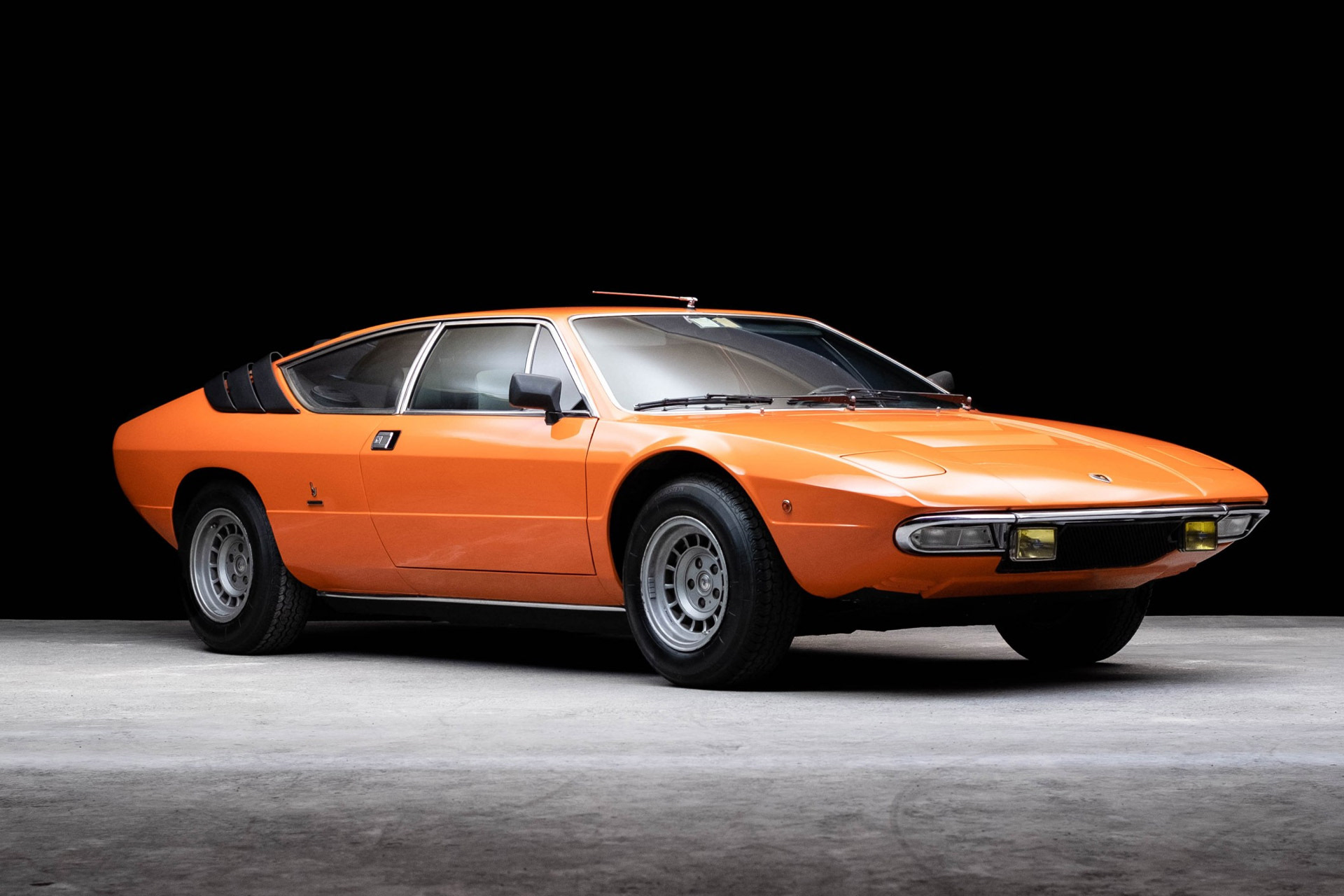 Lamborghini Urraco: The Pioneering V8 Supercar That Defined a New Era of Performance